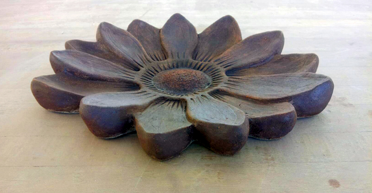 Ceramic Sculpture Bird Bath Blanket Flower