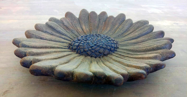 Ceramic Sculpture Bird Bath Daisy